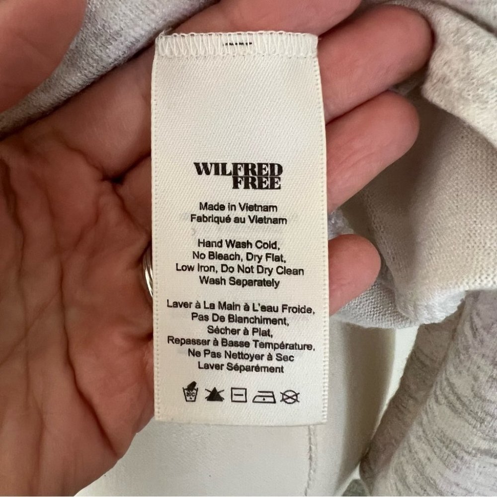 Aritzia Wilfred Free Brauw T-Shirt Cream Floral Print 3/4 Sleeve Top - Picture 15 of 16